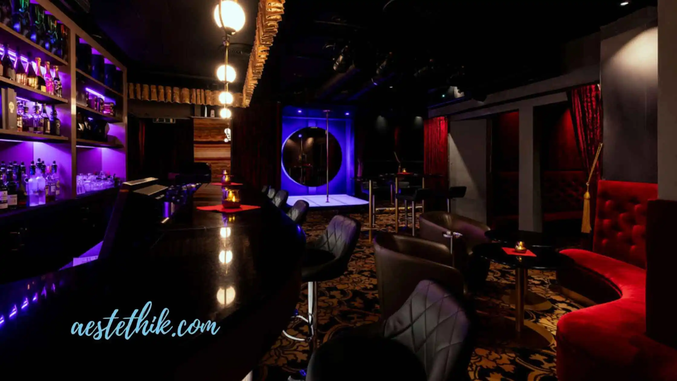 Gentlemen's club in Switzerland