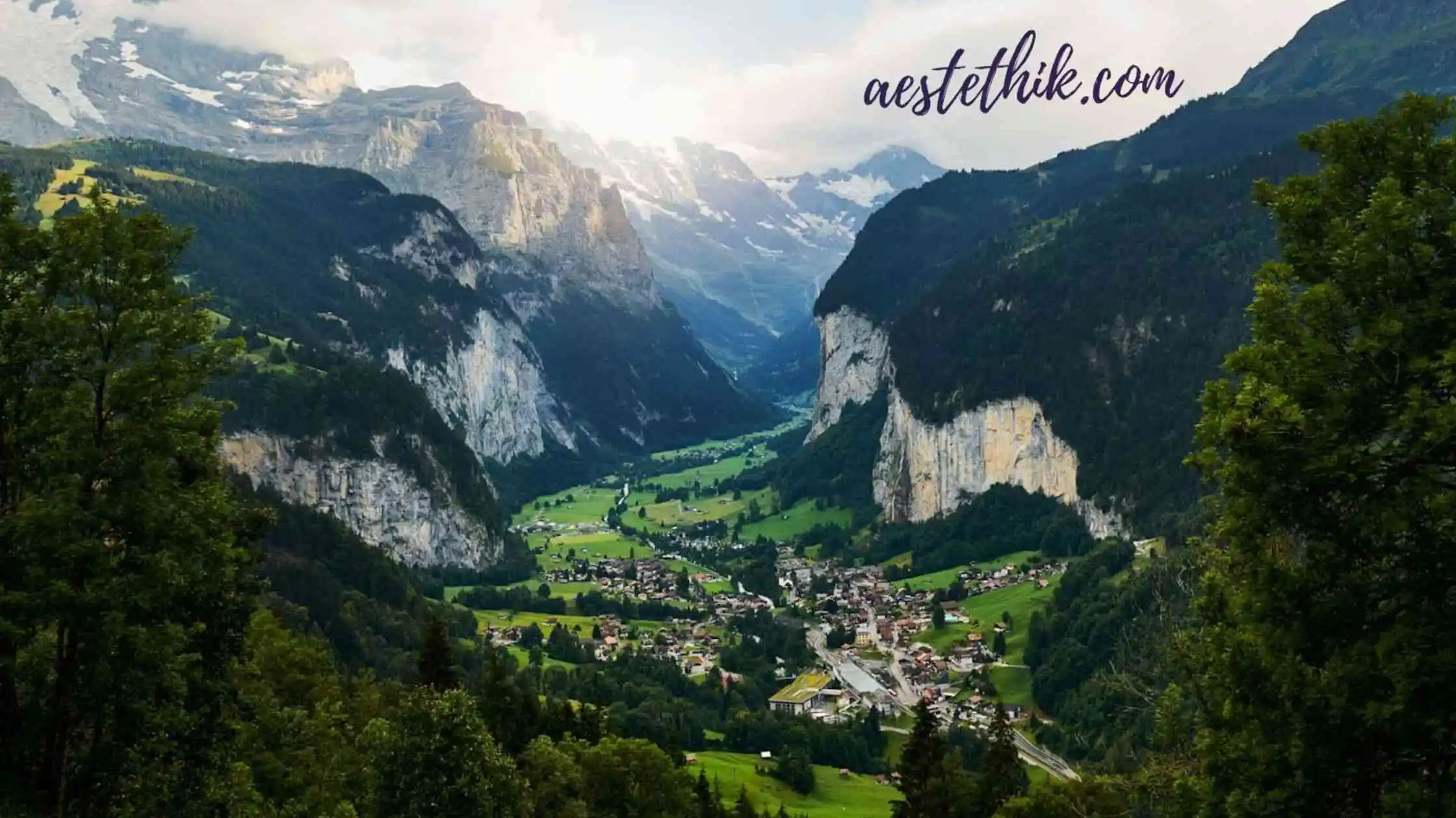 Don't Miss The Best 15 Hiking & Trekking Trails in Switzerland — Aestethik