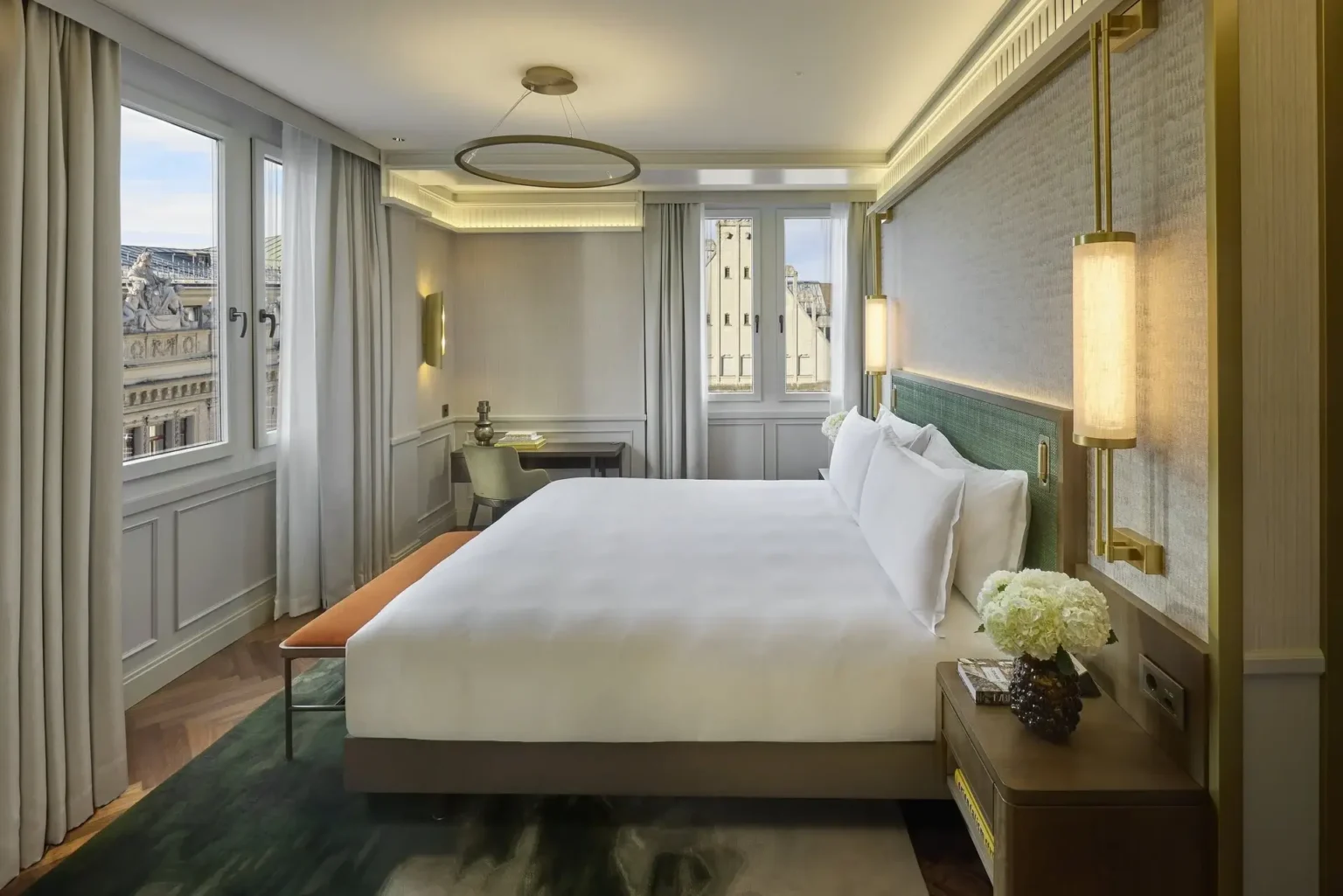 Mandarin Oriental Savoy luxury boutique hotel in Zurich