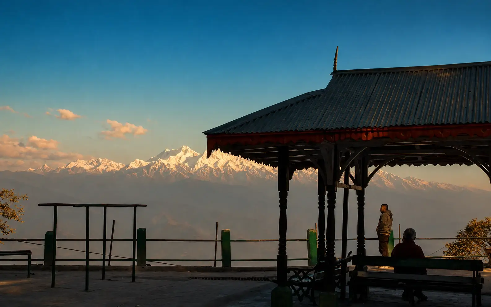The Mall and Chowrasta viewpoint, central Darjeeling